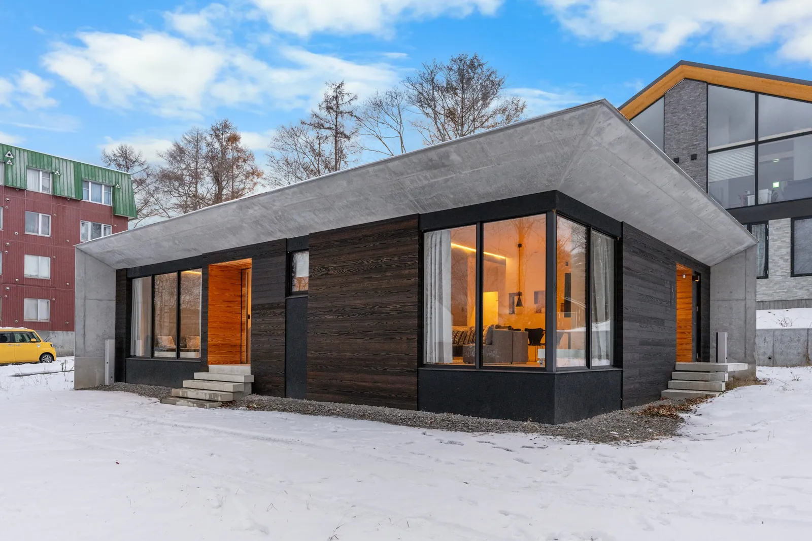 Bisha Niseko single level villa in snow