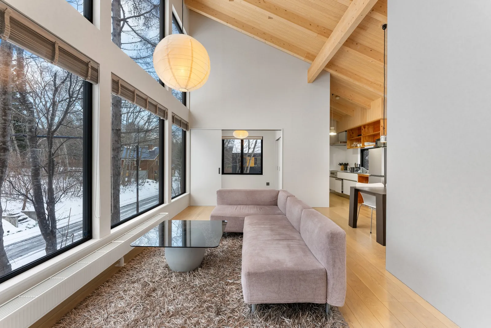 Lounge with forest view at Dreamlife Niseko