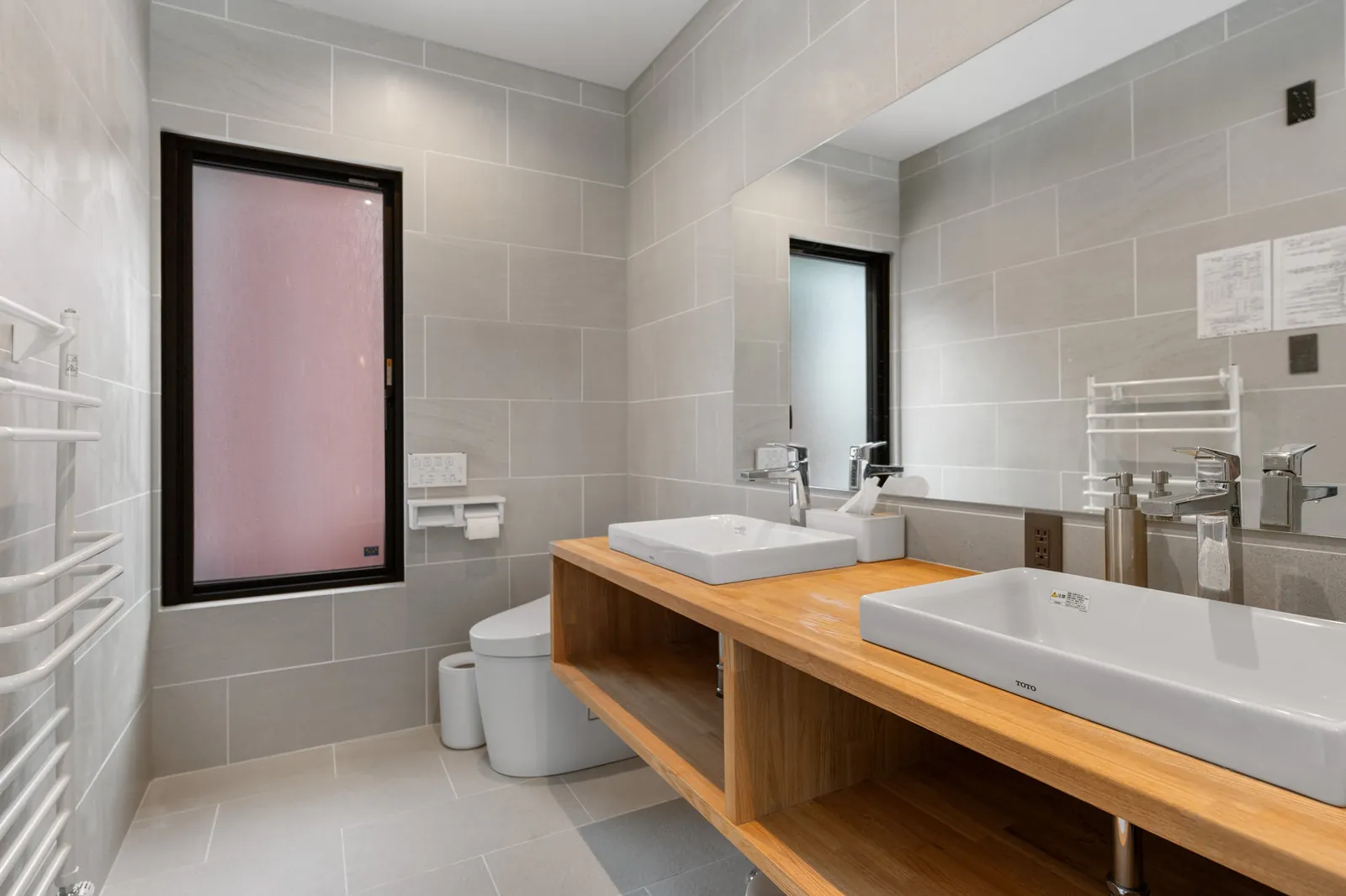 Timber vanity and basin at Dreamlife Niseko