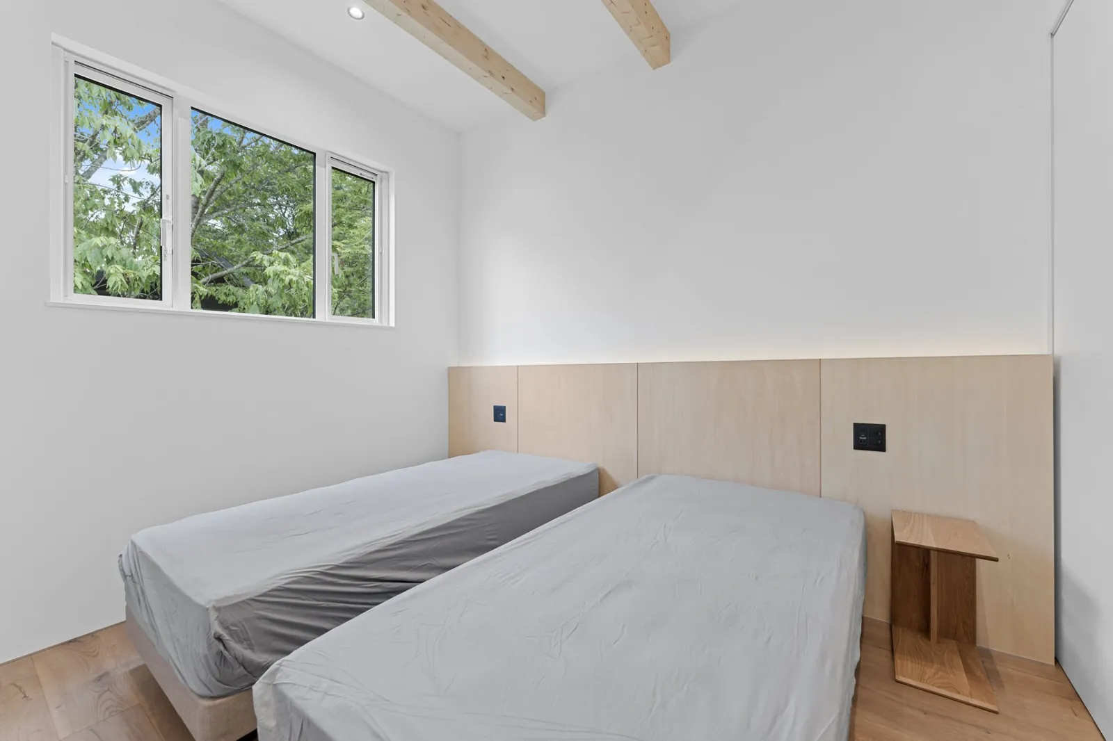 Twin bedroom at Hikari Hanazaki
