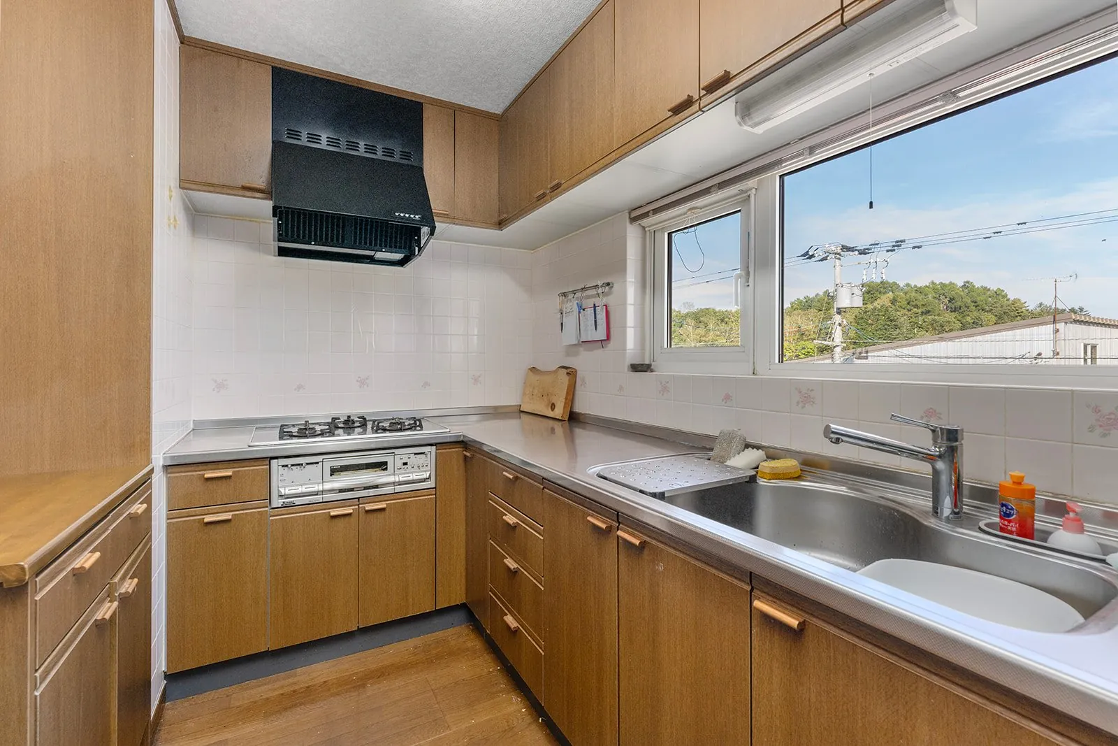 Kitchen at Makkari House
